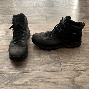 Timberland waterproof mid hiking boot